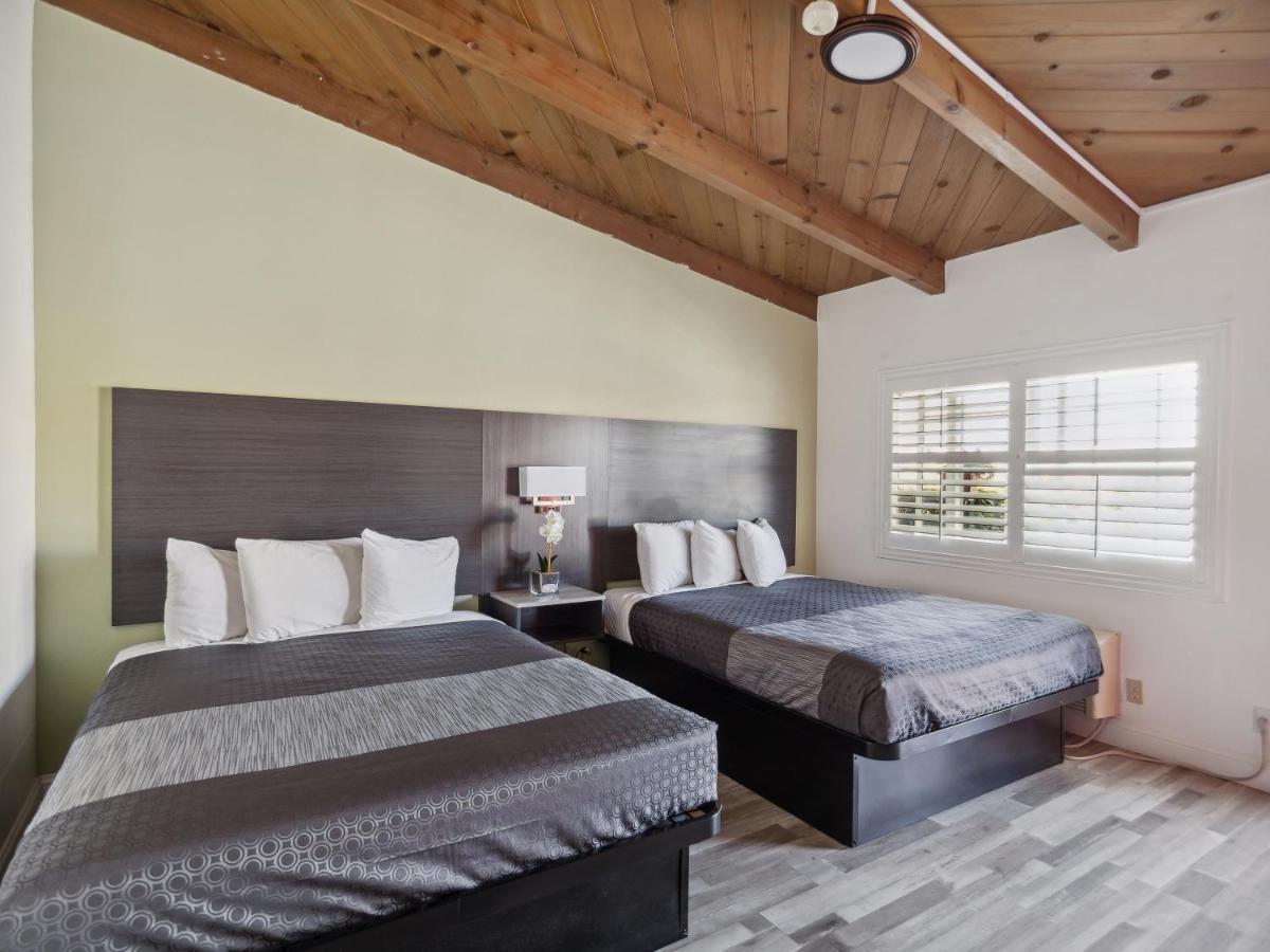 Discovery Inn Monterey Bay Seaside Dış mekan fotoğraf